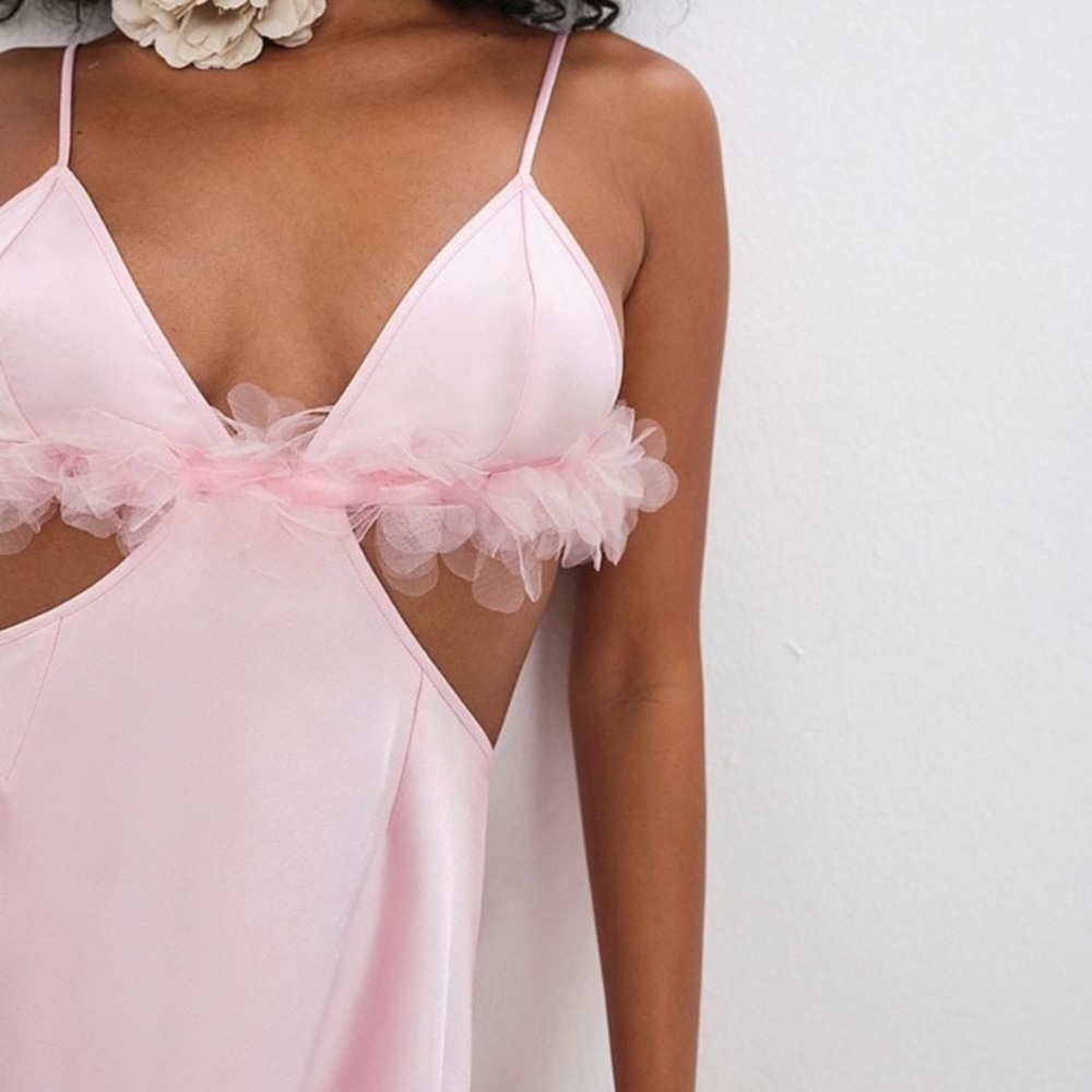 New! For Love and Lemons pink satin cutout slip dress nightie pink 15323 - Picture 4 of 14